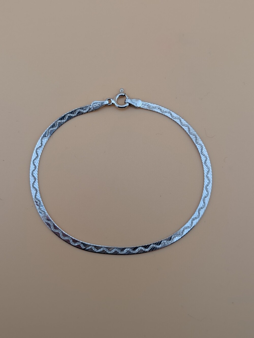 Vintage 925 Italy Sterling Silver Flat Herringbone Bracelet With Wave Pattern